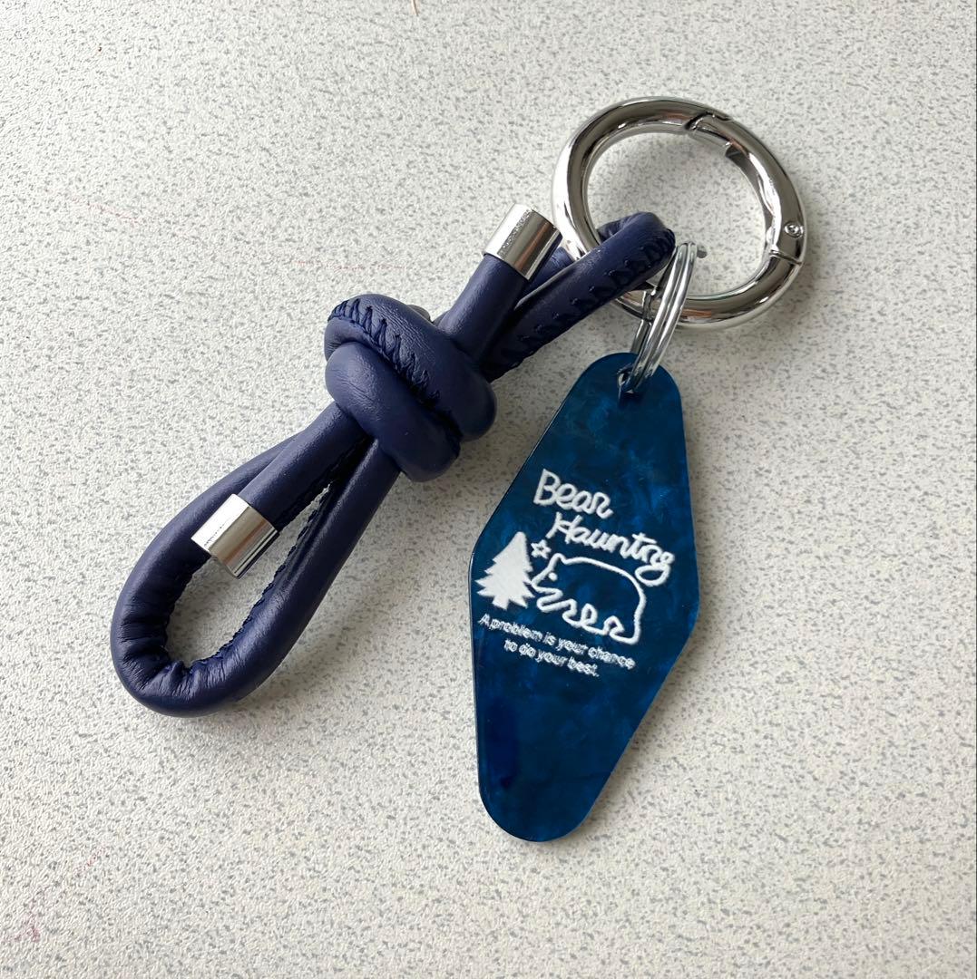 NAVY TAG